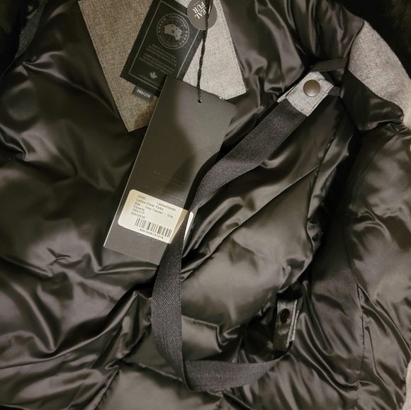 Canada Goose Elrose Down Parka - Picture 6 of 8